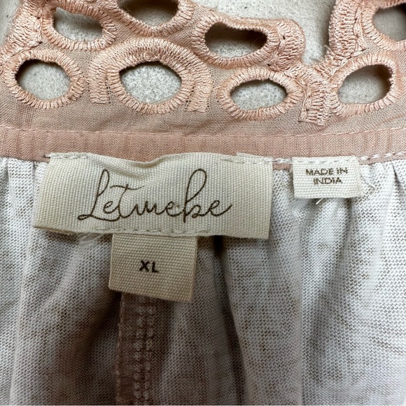 Anthro Let Me Be Eyelet Swing Top Sz XL Sleeveless Tiered Silhouette Boho Dreamy - Picture 14 of 16